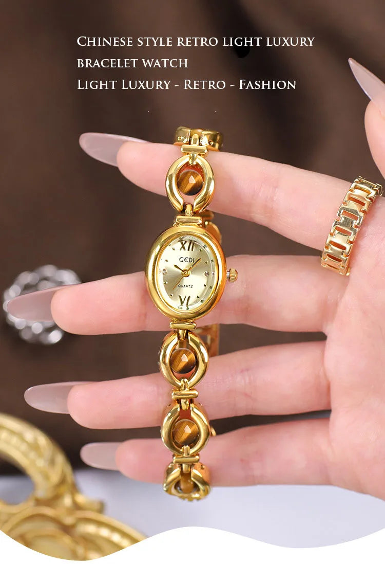 Montre Femme — Bracelet Perles & Cristaux porté