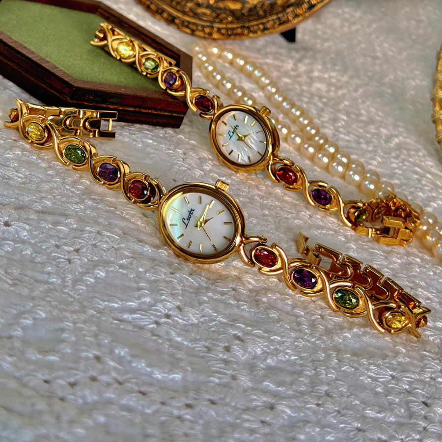 Montre Femme Luxe — Nacre & Pierres Colorées